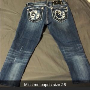 Miss me capris  wet good condition!